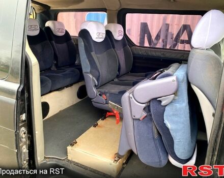 Хендай H-1, объемом двигателя 25 л и пробегом 247 тыс. км за 10200 $, фото 7 на Automoto.ua