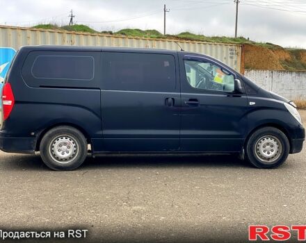 Хендай H-1, объемом двигателя 25 л и пробегом 247 тыс. км за 10200 $, фото 12 на Automoto.ua