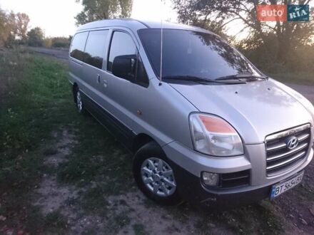 Хендай H-1 2006 у Кривому Розі на Automoto.ua Хендай H-1, об'ємом двигуна 2.4 л та пробігом 375 тис. км за 6400 $, фото 1 на Automoto.ua