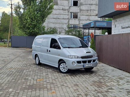 Хендай H-1, объемом двигателя 0 л и пробегом 240 тыс. км за 5500 $, фото 1 на Automoto.ua
