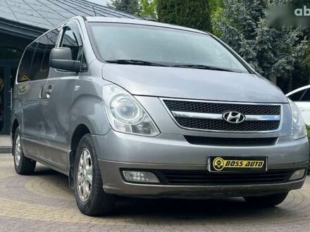 Хендай H-1 2012 в Львове на Automoto.ua Хендай H-1, объемом двигателя 2.5 л и пробегом 300 тыс. км за 11450 $, фото 1 на Automoto.ua