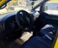 Желтый Хендай H-1, объемом двигателя 2.5 л и пробегом 362 тыс. км за 4100 $, фото 8 на Automoto.ua