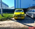 Желтый Хендай H-1, объемом двигателя 2.5 л и пробегом 362 тыс. км за 4100 $, фото 7 на Automoto.ua
