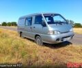 Сірий Хендай H-1, об'ємом двигуна 2.5 л та пробігом 300 тис. км за 3500 $, фото 4 на Automoto.ua