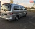 Серый Хендай H-1, объемом двигателя 2.5 л и пробегом 600 тыс. км за 4500 $, фото 3 на Automoto.ua