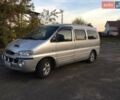 Сірий Хендай H-1, об'ємом двигуна 2.5 л та пробігом 600 тис. км за 4500 $, фото 1 на Automoto.ua