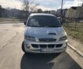 Серый Хендай H-1, объемом двигателя 2.5 л и пробегом 300 тыс. км за 3200 $, фото 17 на Automoto.ua