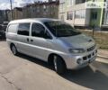 Серый Хендай H-1, объемом двигателя 2.5 л и пробегом 300 тыс. км за 3200 $, фото 1 на Automoto.ua
