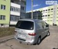 Серый Хендай H-1, объемом двигателя 2.5 л и пробегом 300 тыс. км за 3200 $, фото 6 на Automoto.ua