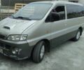 Сірий Хендай H-1, об'ємом двигуна 2.5 л та пробігом 596 тис. км за 2999 $, фото 1 на Automoto.ua