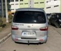 Серый Хендай H-1, объемом двигателя 2.5 л и пробегом 300 тыс. км за 3200 $, фото 15 на Automoto.ua