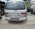 Серый Хендай H-1, объемом двигателя 2.5 л и пробегом 260 тыс. км за 5999 $, фото 7 на Automoto.ua