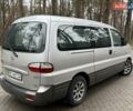 Серый Хендай H-1, объемом двигателя 2.35 л и пробегом 175 тыс. км за 4750 $, фото 32 на Automoto.ua