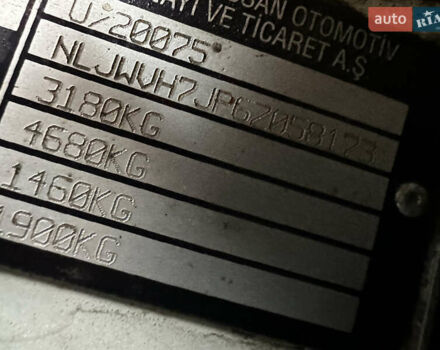 Серый Хендай H-1, объемом двигателя 2.5 л и пробегом 192 тыс. км за 5350 $, фото 13 на Automoto.ua