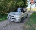 Серый Хендай H-1, объемом двигателя 2.5 л и пробегом 355 тыс. км за 5400 $, фото 1 на Automoto.ua
