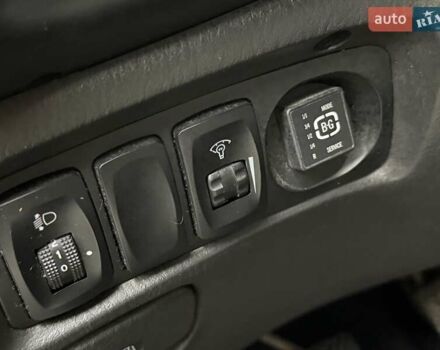 Сірий Хендай H-1, об'ємом двигуна 2.35 л та пробігом 175 тис. км за 4999 $, фото 41 на Automoto.ua