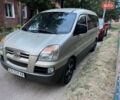 Серый Хендай H-1, объемом двигателя 2.4 л и пробегом 300 тыс. км за 6000 $, фото 29 на Automoto.ua