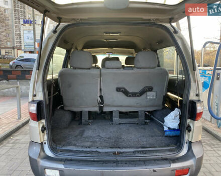 Серый Хендай H-1, объемом двигателя 2.48 л и пробегом 311 тыс. км за 5799 $, фото 24 на Automoto.ua