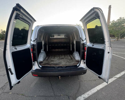 Серый Хендай H-1, объемом двигателя 2.5 л и пробегом 193 тыс. км за 8200 $, фото 8 на Automoto.ua