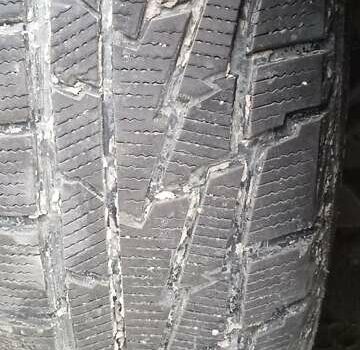 Серый Хендай H-1, объемом двигателя 2.5 л и пробегом 311 тыс. км за 8700 $, фото 29 на Automoto.ua