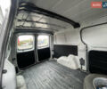 Серый Хендай H-1, объемом двигателя 2.5 л и пробегом 250 тыс. км за 8200 $, фото 16 на Automoto.ua