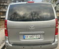 Хендай H-1 2011 в Золочев на Automoto.ua Серый Хендай H-1, объемом двигателя 2.5 л и пробегом 275 тыс. км за 14000 $, фото 6 на Automoto.ua