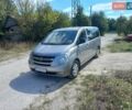 Серый Хендай H-1, объемом двигателя 2.5 л и пробегом 276 тыс. км за 12300 $, фото 1 на Automoto.ua