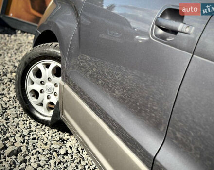 Серый Хендай H-1, объемом двигателя 2.5 л и пробегом 182 тыс. км за 12999 $, фото 20 на Automoto.ua