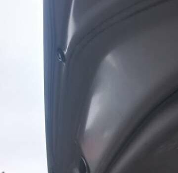 Серый Хендай H-1, объемом двигателя 2.5 л и пробегом 216 тыс. км за 12700 $, фото 10 на Automoto.ua