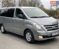 Серый Хендай H-1, объемом двигателя 2.5 л и пробегом 168 тыс. км за 17300 $, фото 1 на Automoto.ua