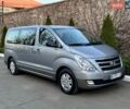 Серый Хендай H-1, объемом двигателя 2.5 л и пробегом 98 тыс. км за 18000 $, фото 1 на Automoto.ua