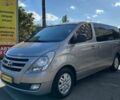 Сірий Хендай H-1, об'ємом двигуна 2.5 л та пробігом 156 тис. км за 19500 $, фото 1 на Automoto.ua