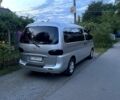 Серый Хендай H-1, объемом двигателя 2.5 л и пробегом 248 тыс. км за 5200 $, фото 11 на Automoto.ua