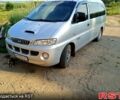 Серый Хендай H-1, объемом двигателя 2.5 л и пробегом 240 тыс. км за 6500 $, фото 1 на Automoto.ua
