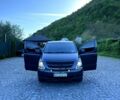 Серый Хендай H-1, объемом двигателя 2.5 л и пробегом 288 тыс. км за 9600 $, фото 10 на Automoto.ua