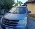 Синий Хендай H-1, объемом двигателя 2.5 л и пробегом 291 тыс. км за 6600 $, фото 1 на Automoto.ua