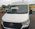 Белый Хендай H350, объемом двигателя 2.5 л и пробегом 258 тыс. км за 16000 $, фото 1 на Automoto.ua