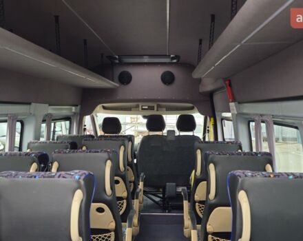 купить новое авто Хендай H350 2025 года от официального дилера Автоберег HYUNDAI на Бальзака Хендай фото