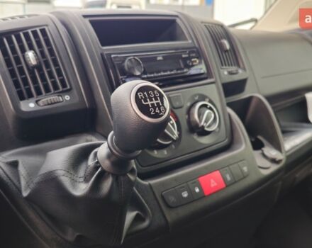 купити нове авто Хендай H350 2025 року від офіційного дилера Автоберег HYUNDAI на Бальзака Хендай фото