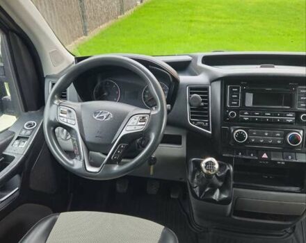 Хендай H350 2018 в Борисполе на Automoto.ua Серый Хендай H350, объемом двигателя 2.5 л и пробегом 103 тыс. км за 20000 $, фото 6 на Automoto.ua