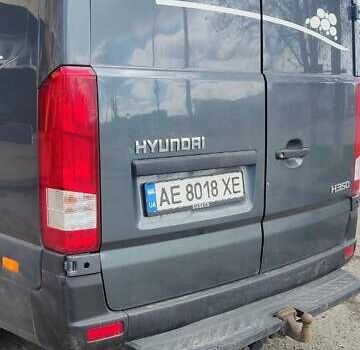 Хендай H350 2018 в Борисполе на Automoto.ua Серый Хендай H350, объемом двигателя 2.5 л и пробегом 103 тыс. км за 20000 $, фото 3 на Automoto.ua