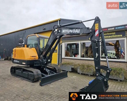 Желтый Хендай HX, объемом двигателя 0 л и пробегом 1 тыс. км за 69769 $, фото 5 на Automoto.ua