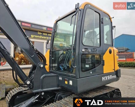 Желтый Хендай HX, объемом двигателя 0 л и пробегом 1 тыс. км за 69769 $, фото 8 на Automoto.ua