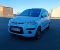 Белый Хендай и10, объемом двигателя 1.25 л и пробегом 142 тыс. км за 5500 $, фото 1 на Automoto.ua