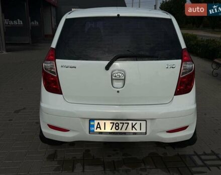 Белый Хендай и10, объемом двигателя 1.09 л и пробегом 193 тыс. км за 4950 $, фото 5 на Automoto.ua