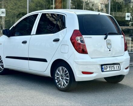 Белый Хендай и10, объемом двигателя 1.1 л и пробегом 145 тыс. км за 5600 $, фото 8 на Automoto.ua