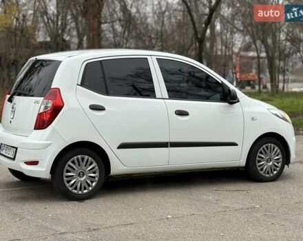 Белый Хендай и10, объемом двигателя 1.09 л и пробегом 160 тыс. км за 4500 $, фото 8 на Automoto.ua