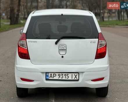 Белый Хендай и10, объемом двигателя 1.09 л и пробегом 160 тыс. км за 4500 $, фото 9 на Automoto.ua