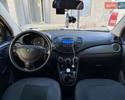 Белый Хендай и10, объемом двигателя 1.09 л и пробегом 193 тыс. км за 4950 $, фото 14 на Automoto.ua