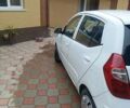 Белый Хендай и10, объемом двигателя 1.25 л и пробегом 80 тыс. км за 4999 $, фото 2 на Automoto.ua